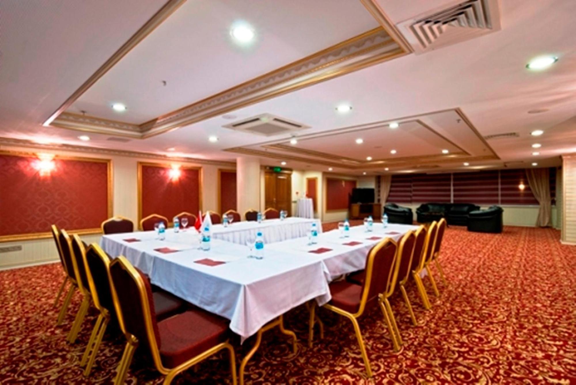 Yuecesoy Liva Hotel Spa & Convention Center Mersin Eksteriør billede